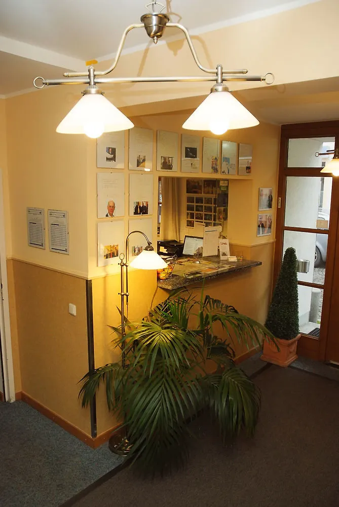 Gastehaus Am Turm Hotel Markt Schwaben Guest house